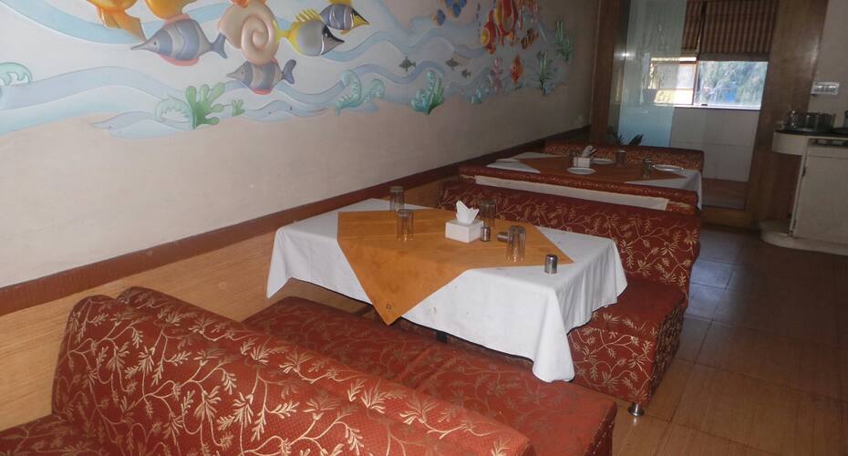 Hotel Aditi Lodge, Pune 3
